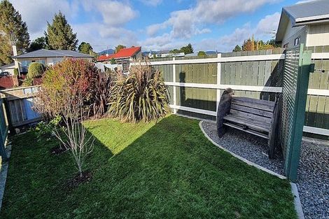 Photo of property in 10 Skye Street, Levin, 5510