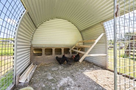 Photo of property in 25 Godley Street, Halcombe, Feilding, 4779