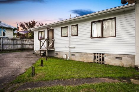 Photo of property in 3/30 Daytona Road, Henderson, Auckland, 0610