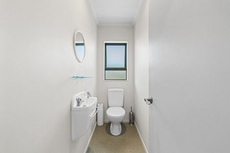 Photo of property in 153a Carrington Street, Lower Vogeltown, New Plymouth, 4310