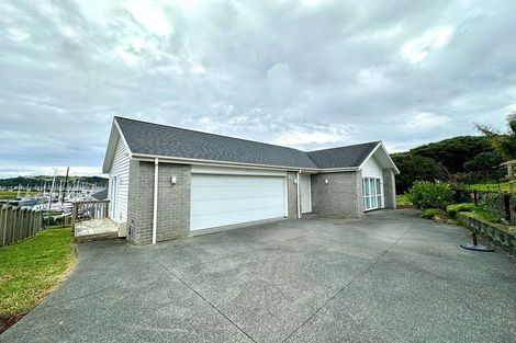 Photo of property in 9 Kaipuke Crescent, Gulf Harbour, Whangaparaoa, 0930