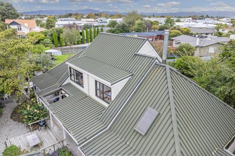 Photo of property in 115a Frederick Street, Mayfair, Hastings, 4122