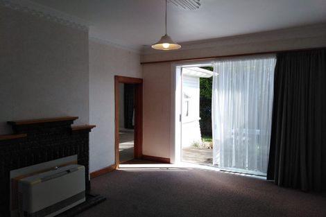 Photo of property in 3 Sydney Street, Palmerston North, 4414