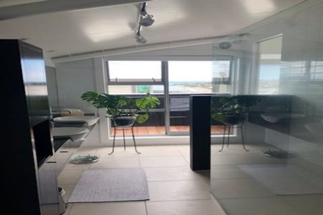 Photo of property in 8b Marama Street, Castor Bay, Auckland, 0620