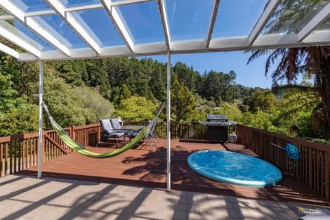 Photo of property in 15 Elmslie Road, Pinehaven, Upper Hutt, 5019