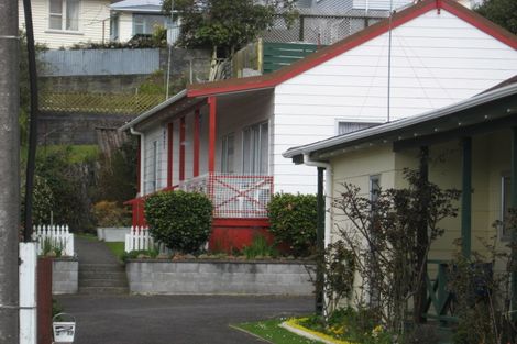 Photo of property in 19b Kenmore Street, Westown, New Plymouth, 4310