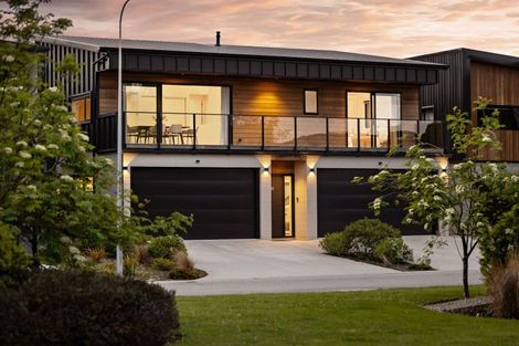 Photo of property in 8 Le Mans Grove, Cromwell, 9384