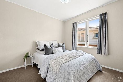Photo of property in 44 Russell Road, Wainuiomata, Lower Hutt, 5014