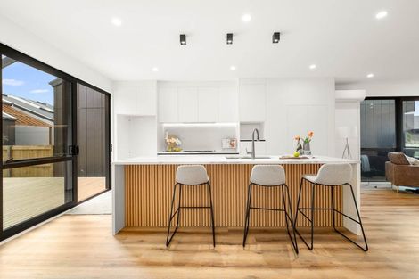 Photo of property in 8 Dorset Down Drive, Karaka, 2580