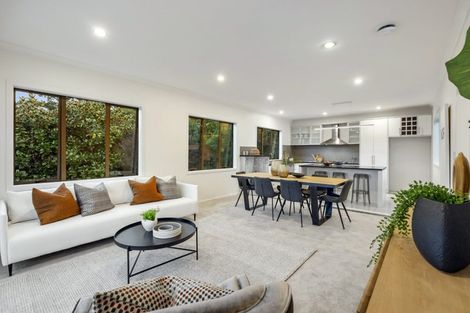 Photo of property in 14 Durbin Court, Greenhithe, Auckland, 0632