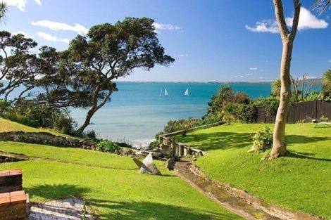 Photo of property in 38 Alexander Avenue, Torbay, Auckland, 0630