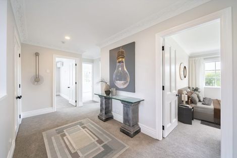 Photo of property in 29 Padnell Crescent, Paparangi, Wellington, 6037