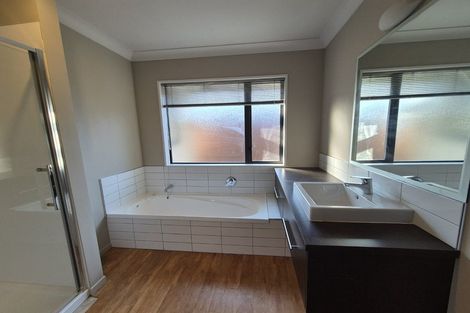 Photo of property in 29 Foresters Crescent, Parklands, Christchurch, 8083