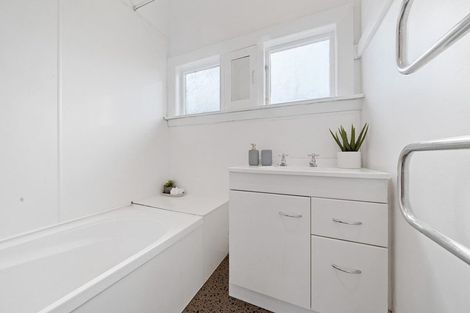 Photo of property in 11 Simeon Street, Spreydon, Christchurch, 8024