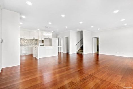 Photo of property in 21 Cranford Drive, Flat Bush, Auckland, 2019