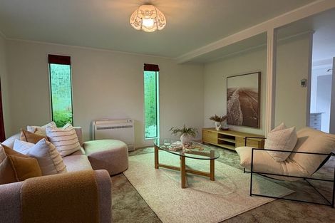 Photo of property in 16 Willowstream Grove, Cloverlea, Palmerston North, 4412