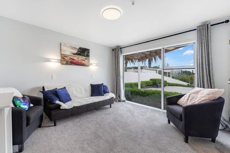 Photo of property in 1/121 Pah Road, Cockle Bay, Auckland, 2014