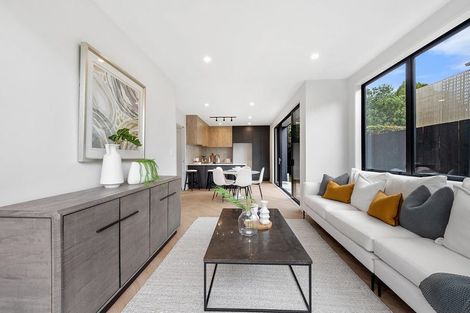 Photo of property in 7/8 Bennett Road, Pakuranga, Auckland, 2010