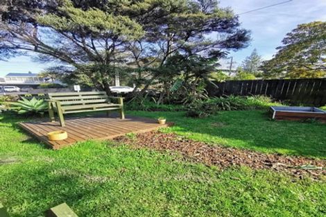 Photo of property in 223b Don Buck Road, Massey, Auckland, 0614