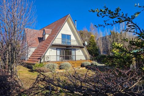 Photo of property in 29 Murray Place, Lake Tekapo, 7999