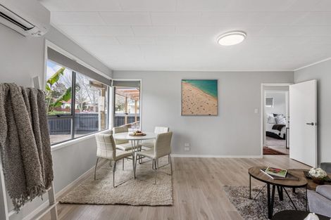 Photo of property in 54 Sikkim Crescent, Clover Park, Auckland, 2019