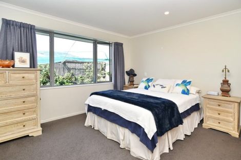 Photo of property in 17 Sincock Place, Kaiapoi, 7630