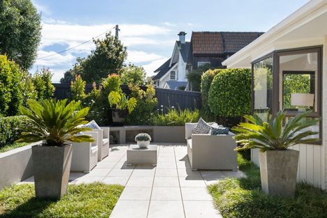 Photo of property in 59a/1 Norwood Road, Bayswater, Auckland, 0622