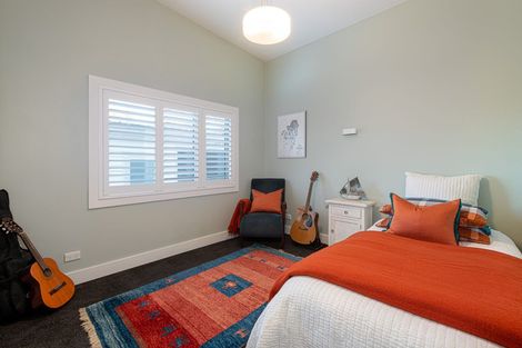 Photo of property in 6 Tiri Road, Milford, Auckland, 0620