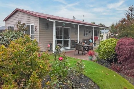 Photo of property in 75 Beach Street, Saint Clair, Dunedin, 9012