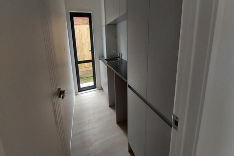 Photo of property in 708b Te Atatu Road, Te Atatu Peninsula, Auckland, 0610