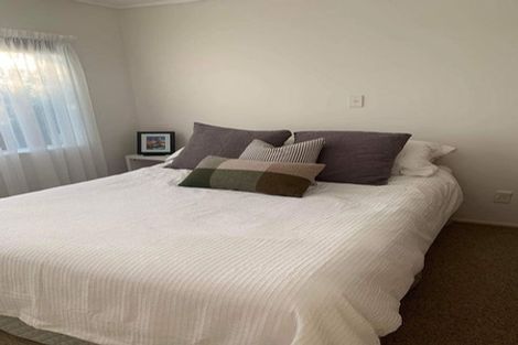 Photo of property in 1/7 Olympic Place, Papakura, 2110
