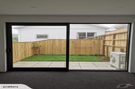 Photo of property in 12/20u Trent Street, Island Bay, Wellington, 6023