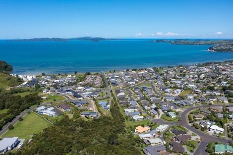 Photo of property in 32 Arabella Lane, Snells Beach, 0920