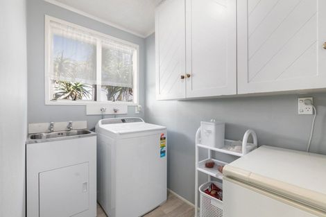 Photo of property in 15 Wells Avenue, Mount Maunganui, 3116