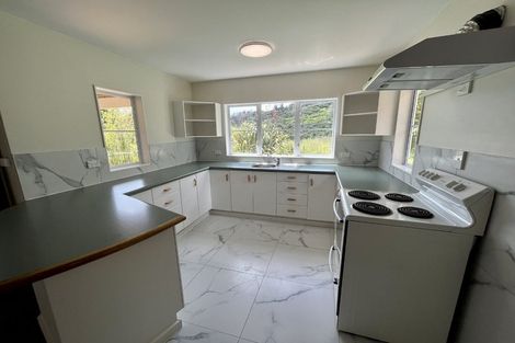 Photo of property in 246 Monowai Road, Wainui, Silverdale, 0994