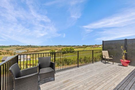 Photo of property in 2 Valley View Lane, Hakaru, 0975