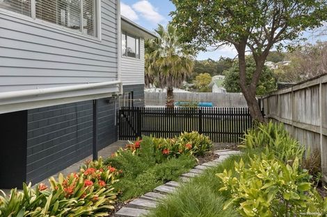 Photo of property in 46 Lynden Avenue, Hillcrest, Auckland, 0627