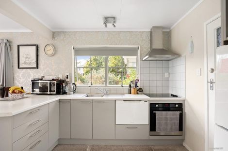 Photo of property in 18a Ridgeway Place, Glenview, Hamilton, 3206