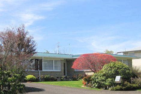 Photo of property in 5 Campbell Place, Pukehangi, Rotorua, 3015