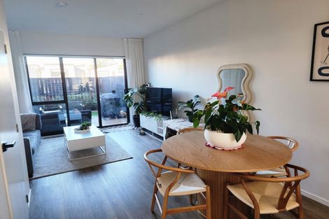 Photo of property in 9 Kiato Lane, Flat Bush, Auckland, 2019