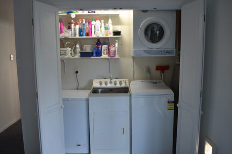 Photo of property in 16 Anaheim Place, Churton Park, Wellington, 6037