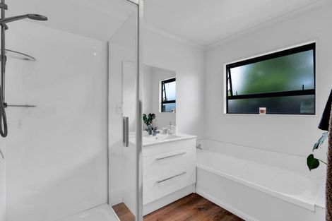 Photo of property in 3a Meade Place, Bell Block, New Plymouth, 4312