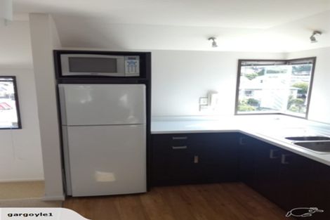 Photo of property in 8k Finlay Terrace, Mount Cook, Wellington, 6021