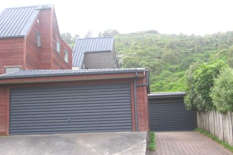 Photo of property in 6 Satara Crescent, Khandallah, Wellington, 6035