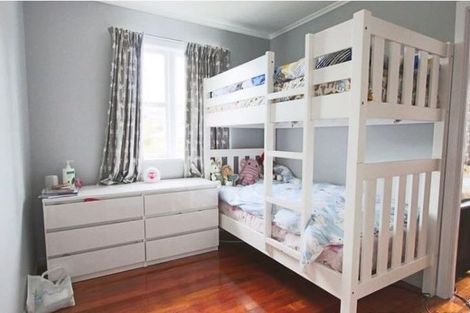 Photo of property in 27 Kohekohe Street, New Lynn, Auckland, 0600