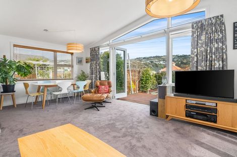 Photo of property in 71 Main Road, Redcliffs, Christchurch, 8081
