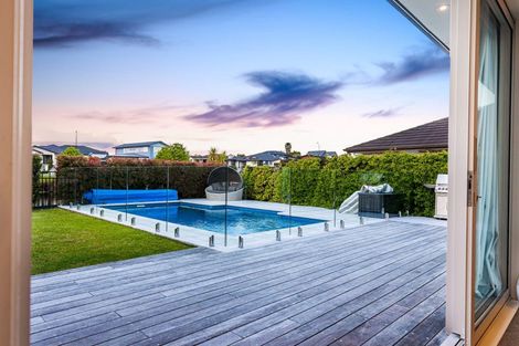 Photo of property in 5 Nikau Way, Riverhead, 0820