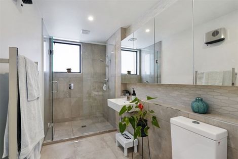 Photo of property in 54 Gracefield Avenue, Christchurch Central, Christchurch, 8013