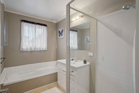 Photo of property in 24 Hewson Crescent, Lake Hawea, Wanaka, 9382