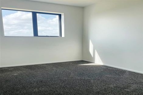 Photo of property in 6 Harikoa Way, Karaka, 2113